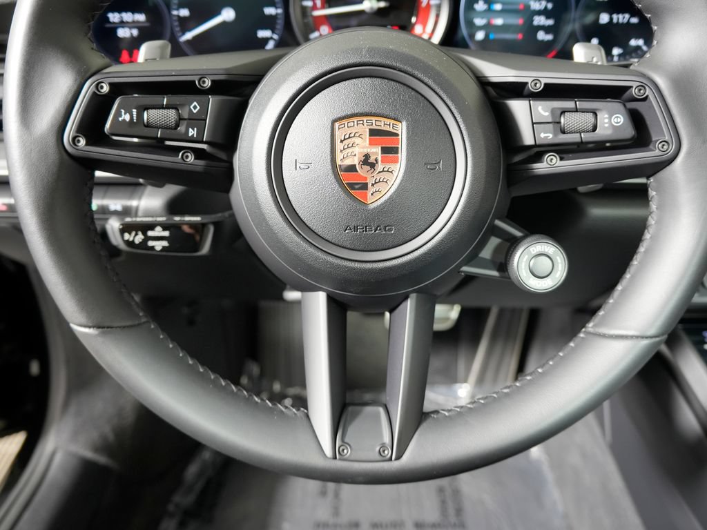 Certified 2024 Porsche 911 Carrera 4 AWD/4WD image 27