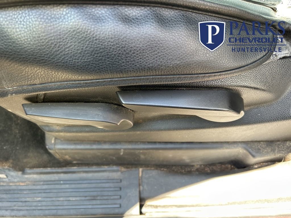Used 2014 Chevrolet Silverado 1500 LT image 11