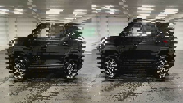 Certified 2025 Chevrolet Equinox LT image 5