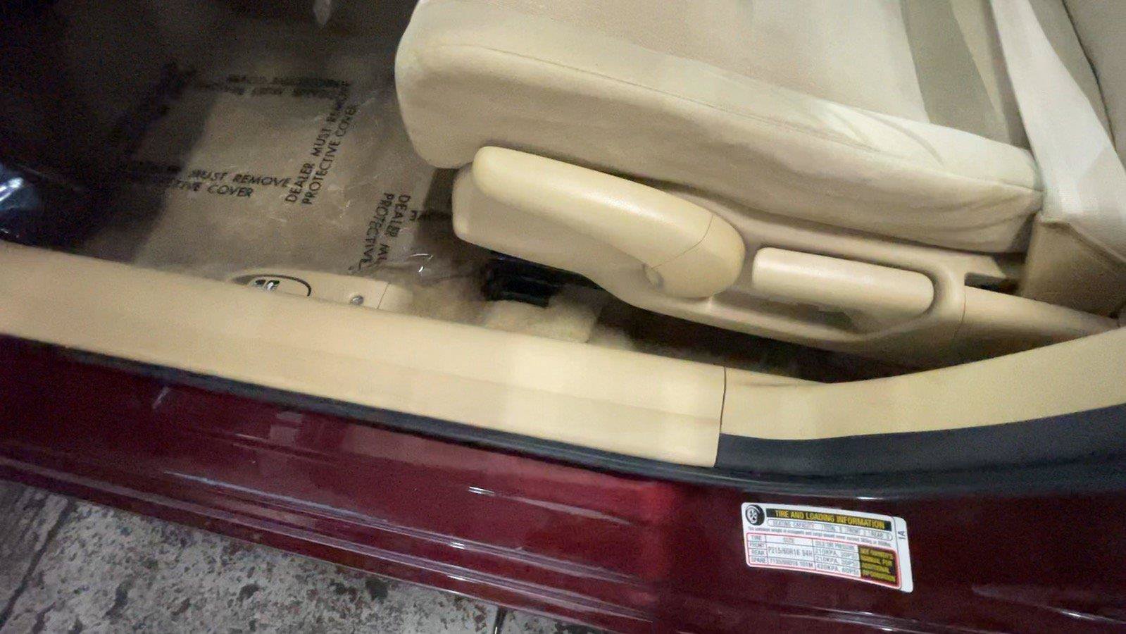 Used 2010 Honda Accord LX image 32