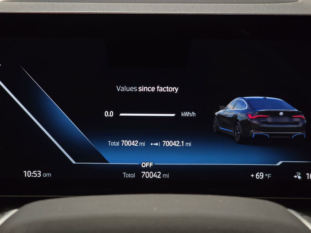 Used 2023 BMW i4 eDrive35 w/ Premium Package image 19