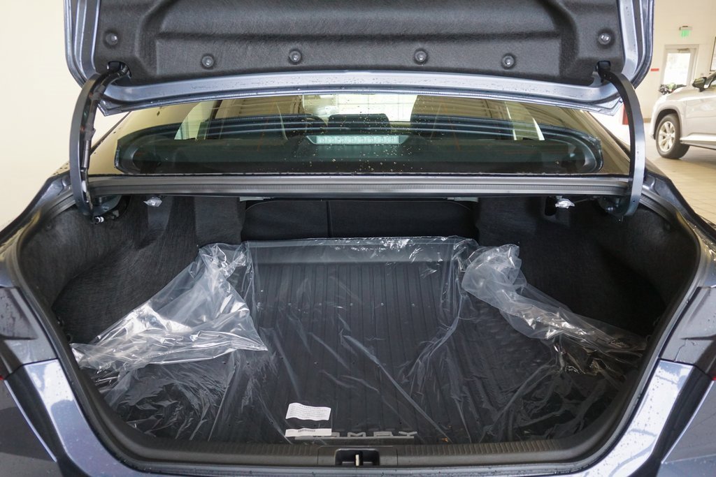 New 2026 Toyota Camry SE image 19