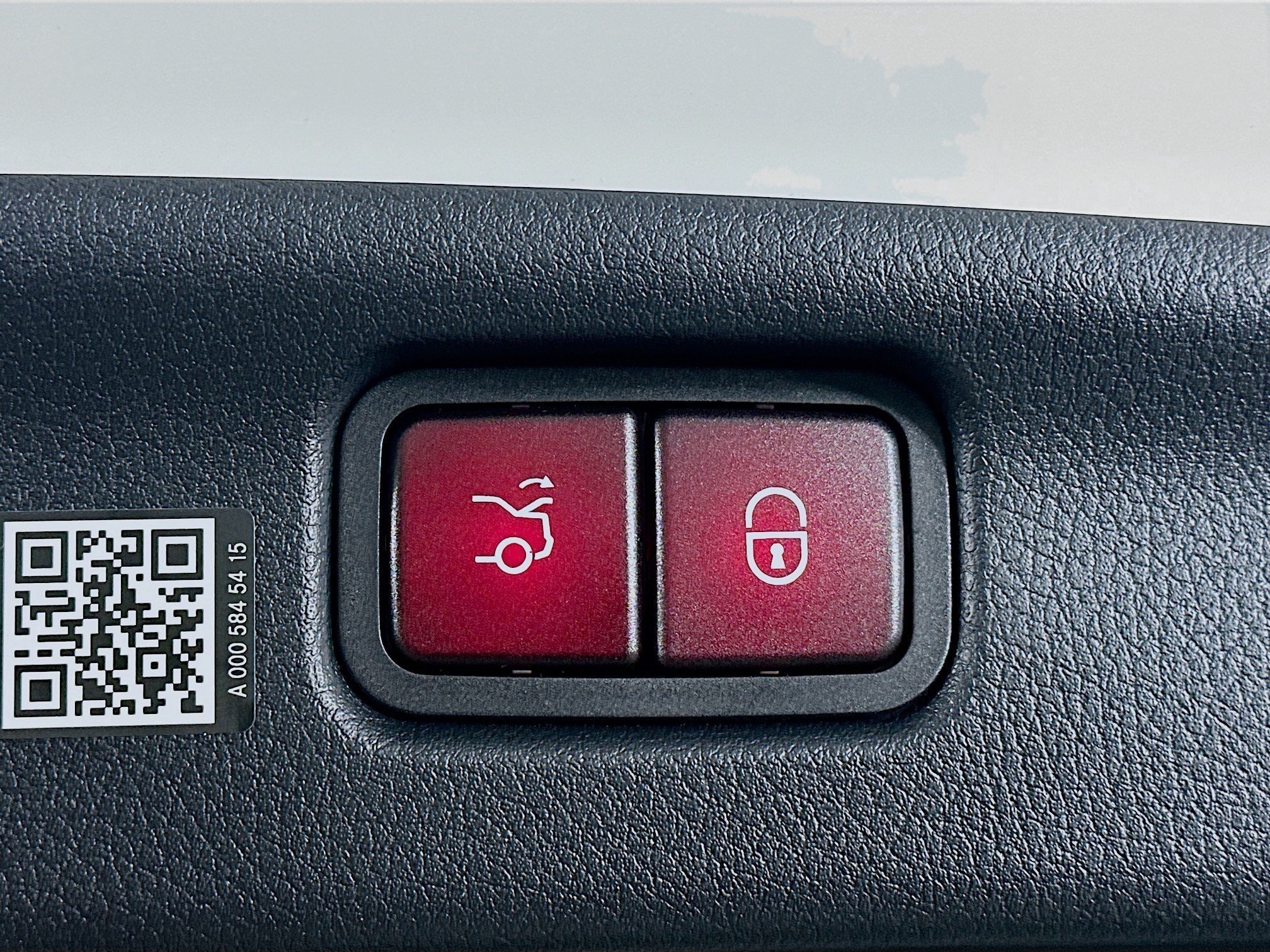 Certified 2026 Mercedes-Benz C 300 4MATIC Sedan image 34