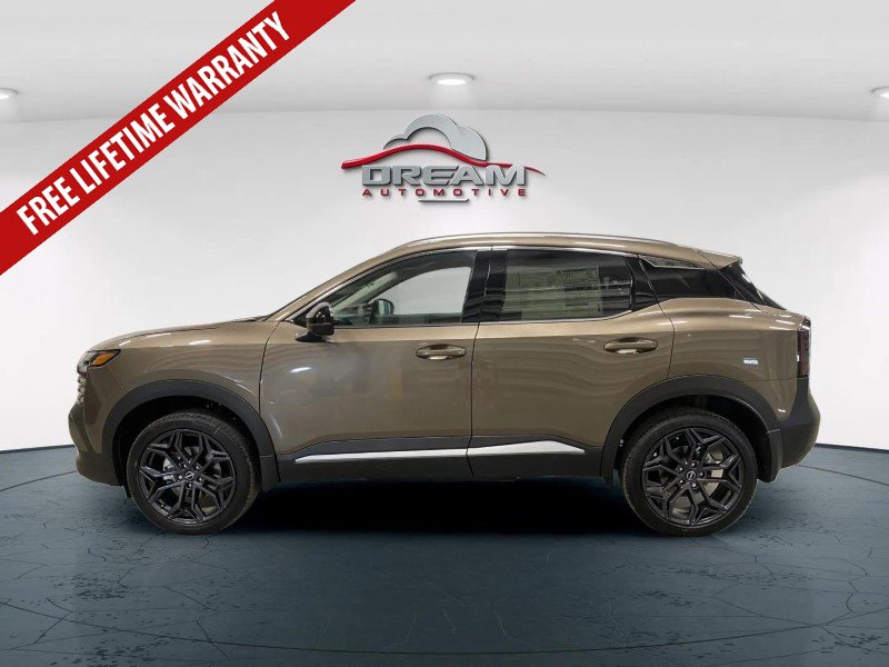 New 2026 Nissan Kicks SR w/ SR Premium Package FWD image 13