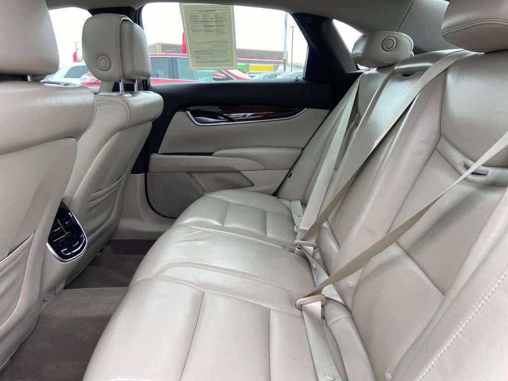 Used 2014 Cadillac XTS Premium image 17