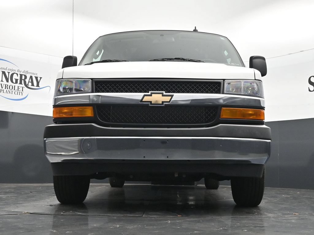 Used 2021 Chevrolet Express 2500 Extended w/ Driver Convenience Package RWD image 27
