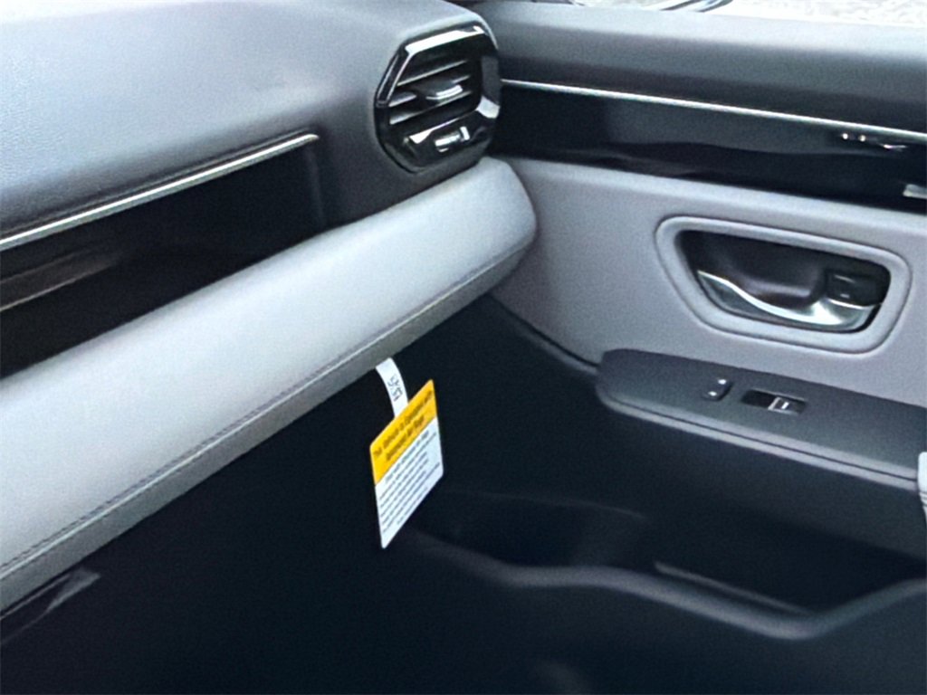 New 2025 Honda Pilot Touring image 35