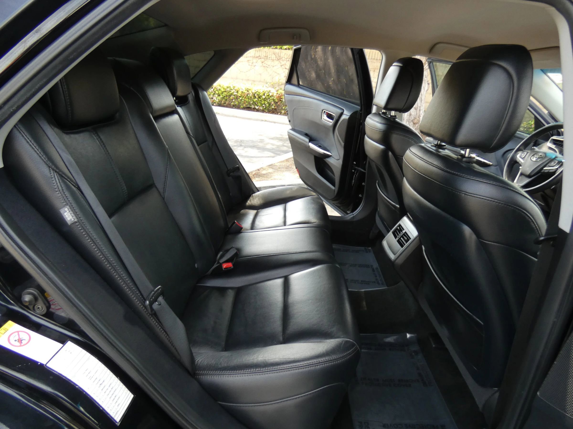 Used 2018 Toyota Avalon XLE image 37