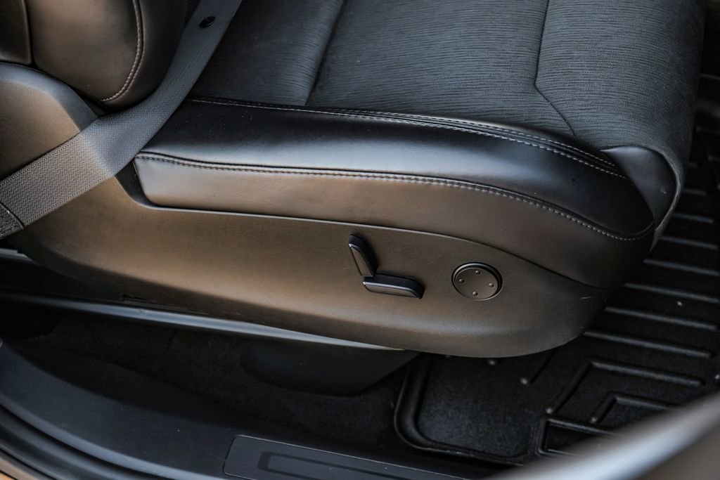 Used 2018 Tesla Model X 75D image 28