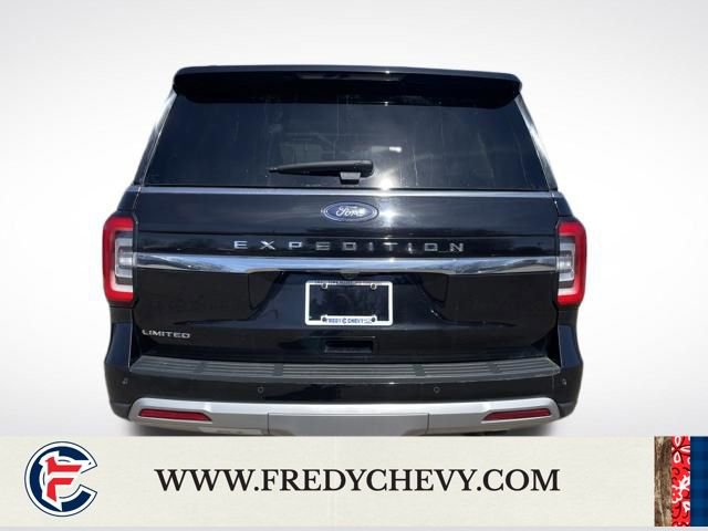 Used 2024 Ford Expedition Limited image 4
