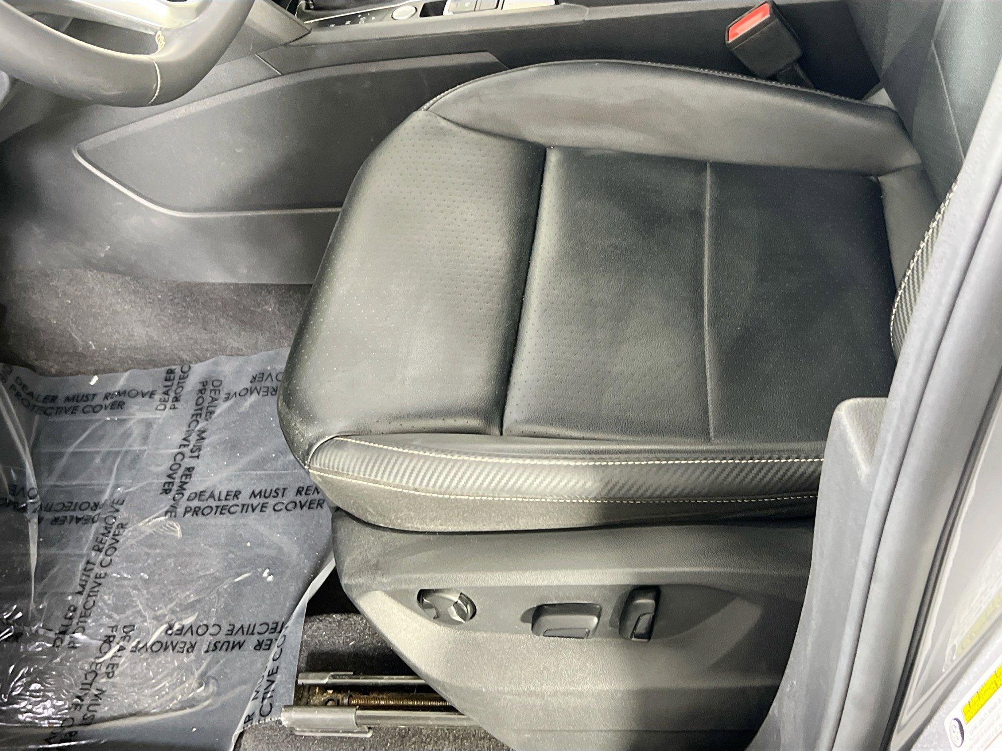 Used 2022 Volkswagen Atlas Cross Sport SE image 18