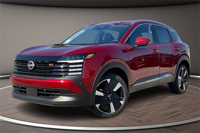 New 2025 Nissan Kicks SR w/ Interior Electronics Package