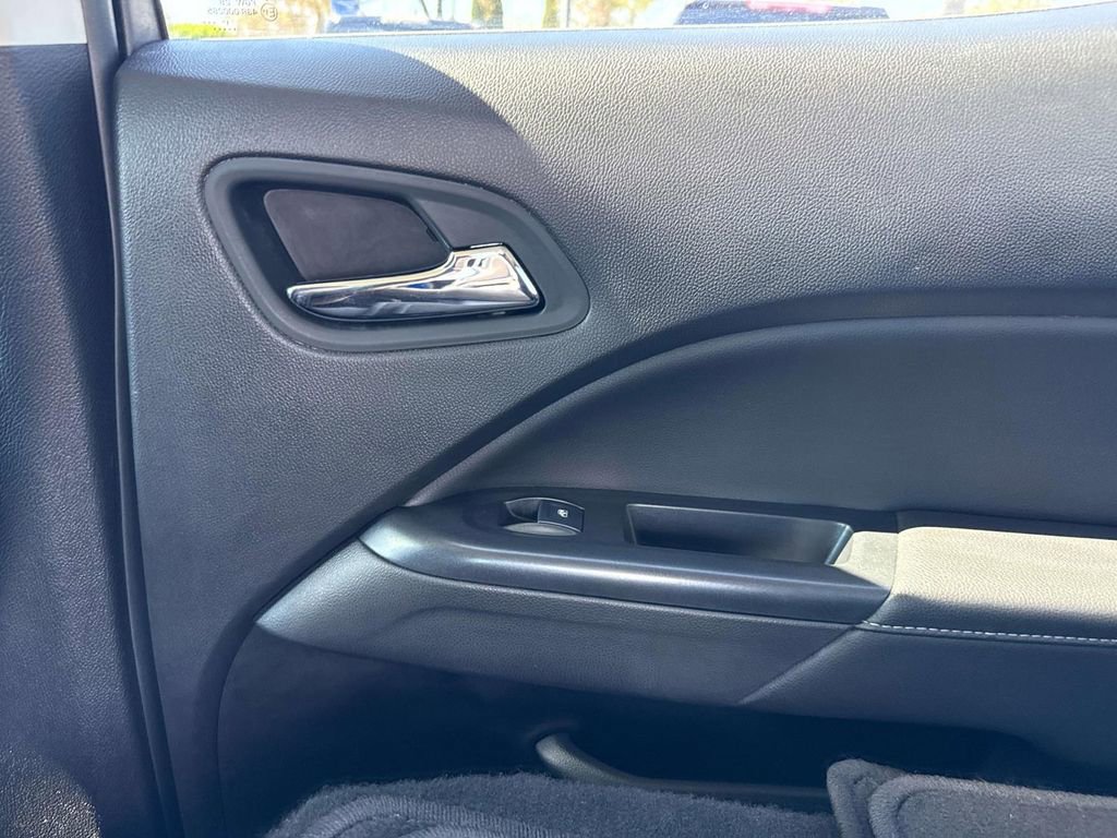 Used 2018 GMC Canyon SLT w/ Trailering Package image 14