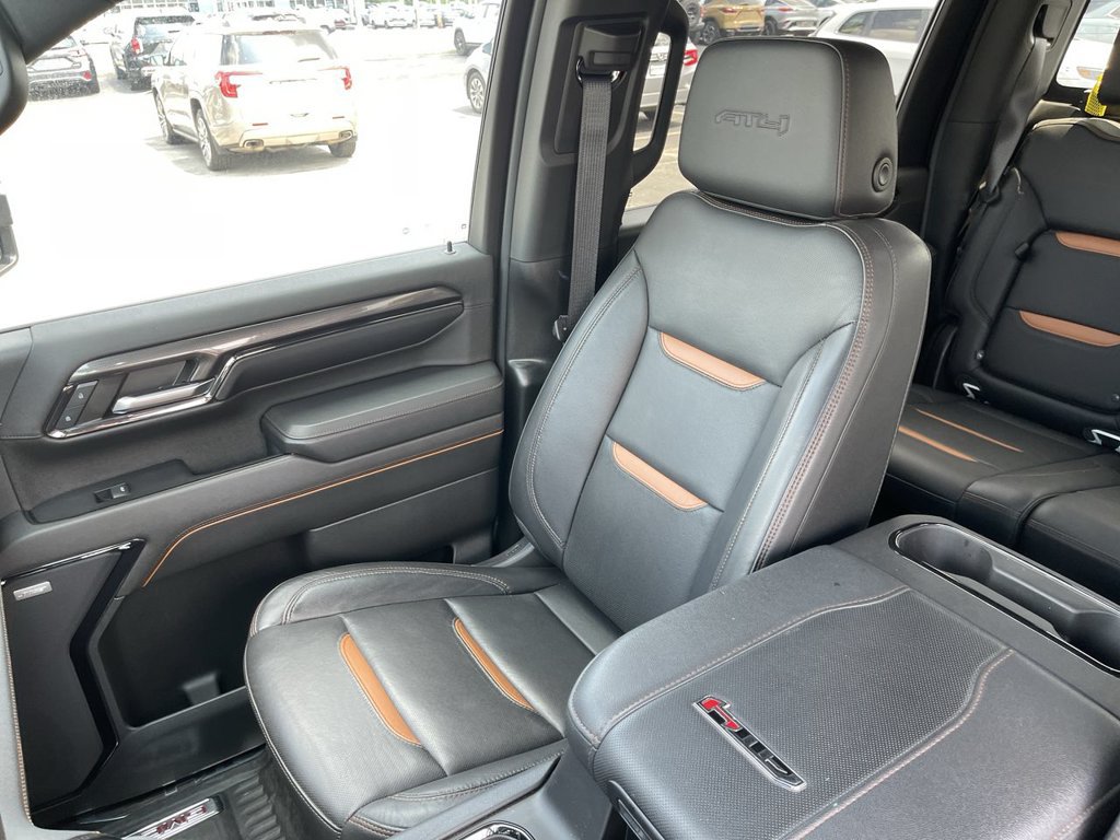 Used 2024 GMC Sierra 2500 AT4 w/ AT4 Premium Plus Package AWD/4WD image 24