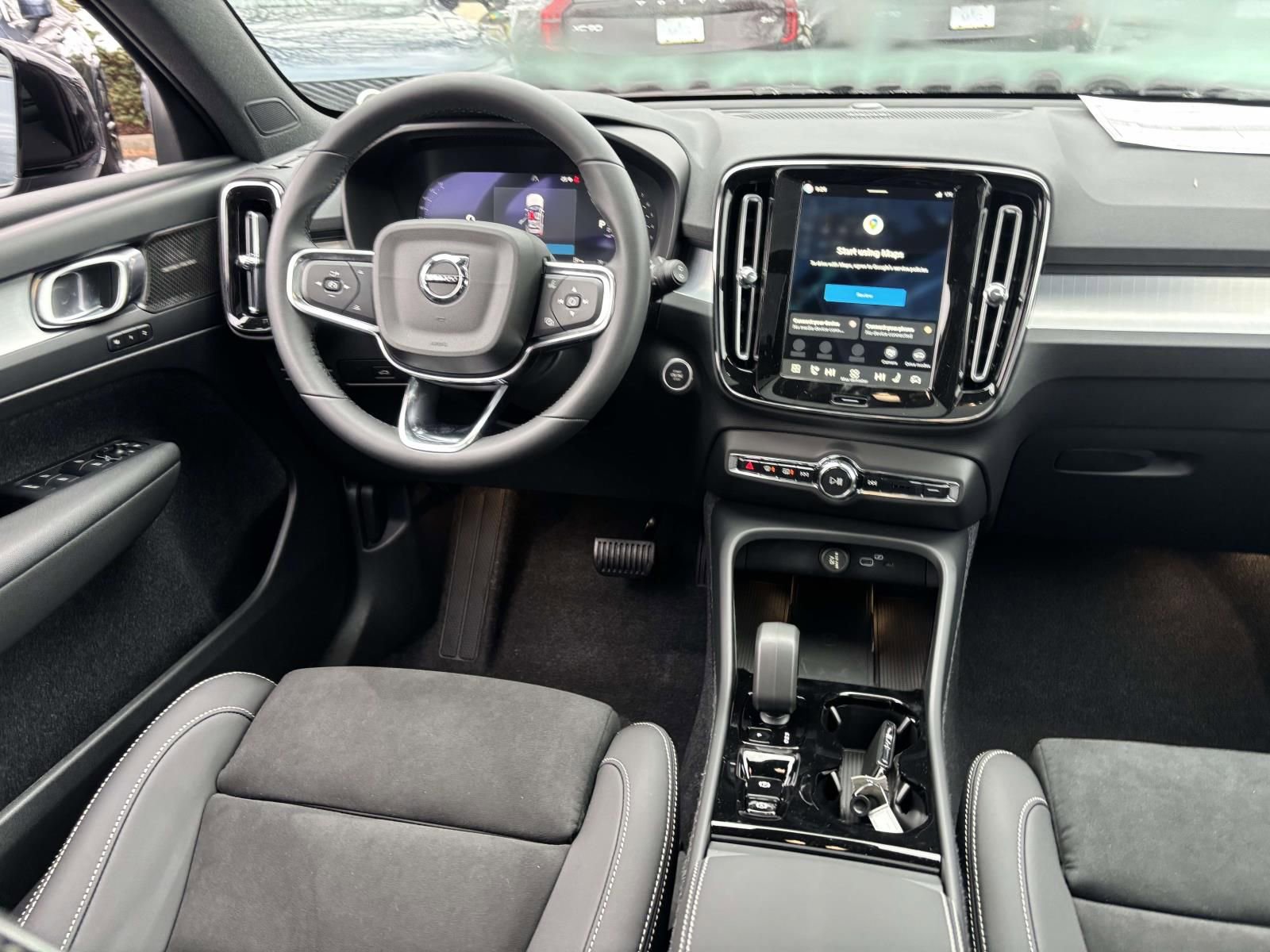 New 2026 Volvo XC40 B5 Ultra w/ Protection Package Premier AWD/4WD image 30