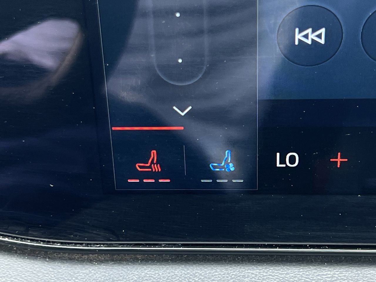 Used 2024 Ford Mustang Premium image 15