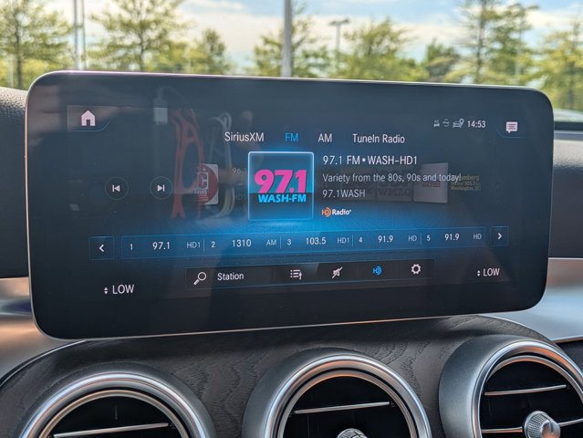 Used 2021 Mercedes-Benz GLC 300 4MATIC image 13