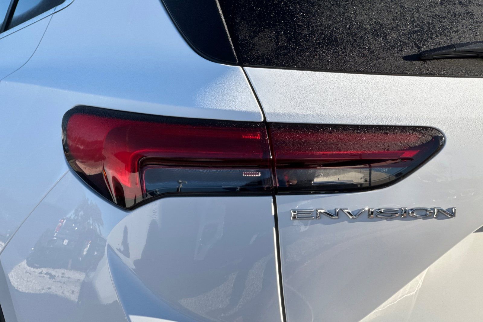 Used 2022 Buick Envision Preferred image 45