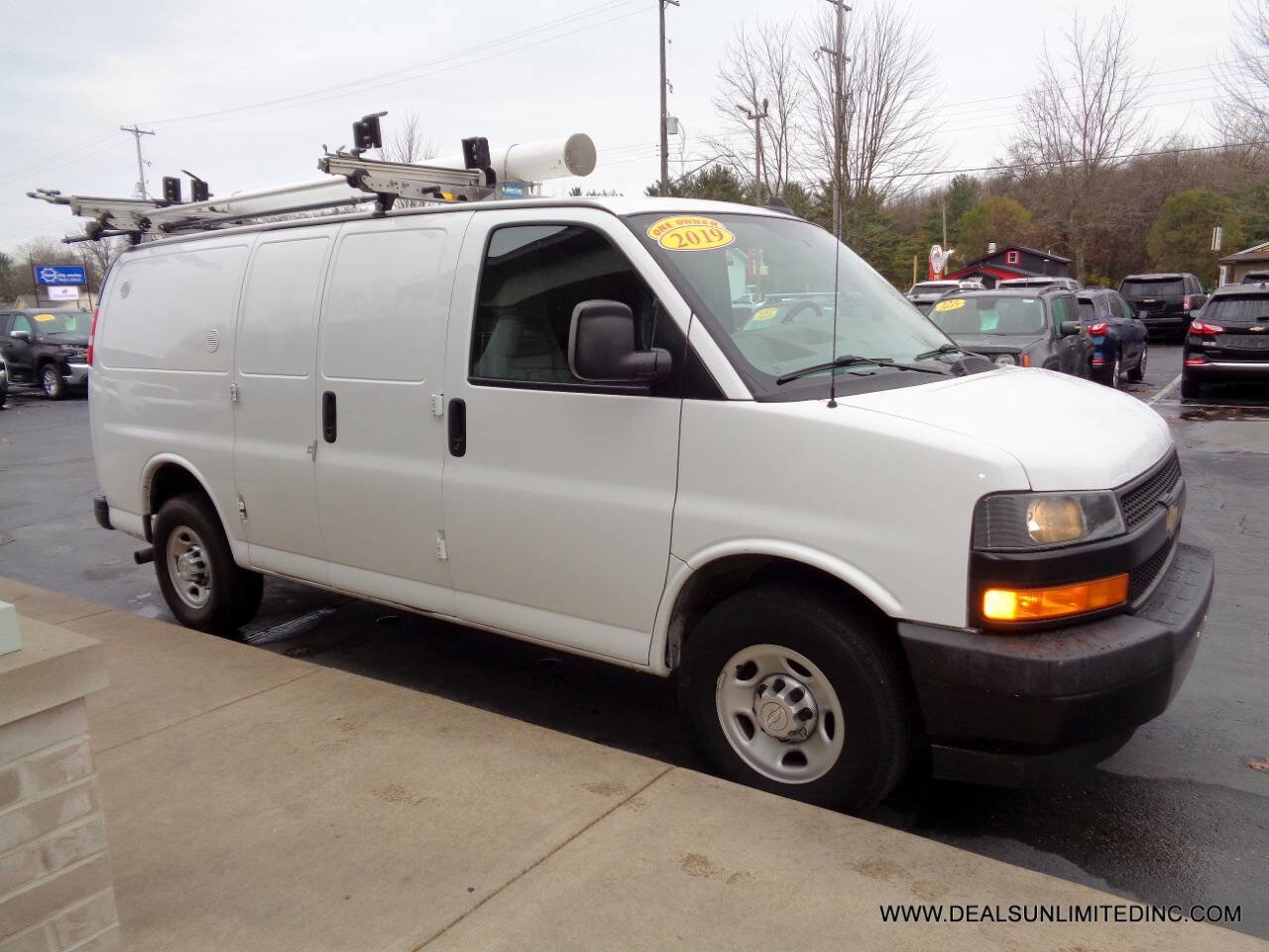 Used 2019 Chevrolet Express 2500 w/ Driver Convenience Package image 2