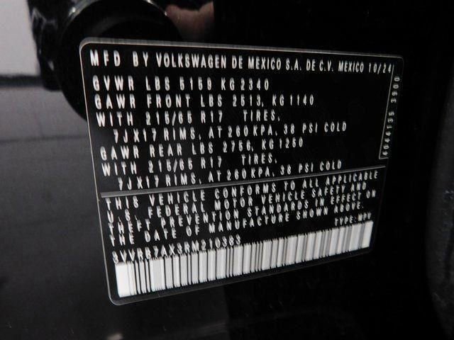 Used 2024 Volkswagen Tiguan S image 49