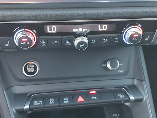 Used 2021 Audi Q3 2.0T Premium Plus w/ Premium Plus Package image 19