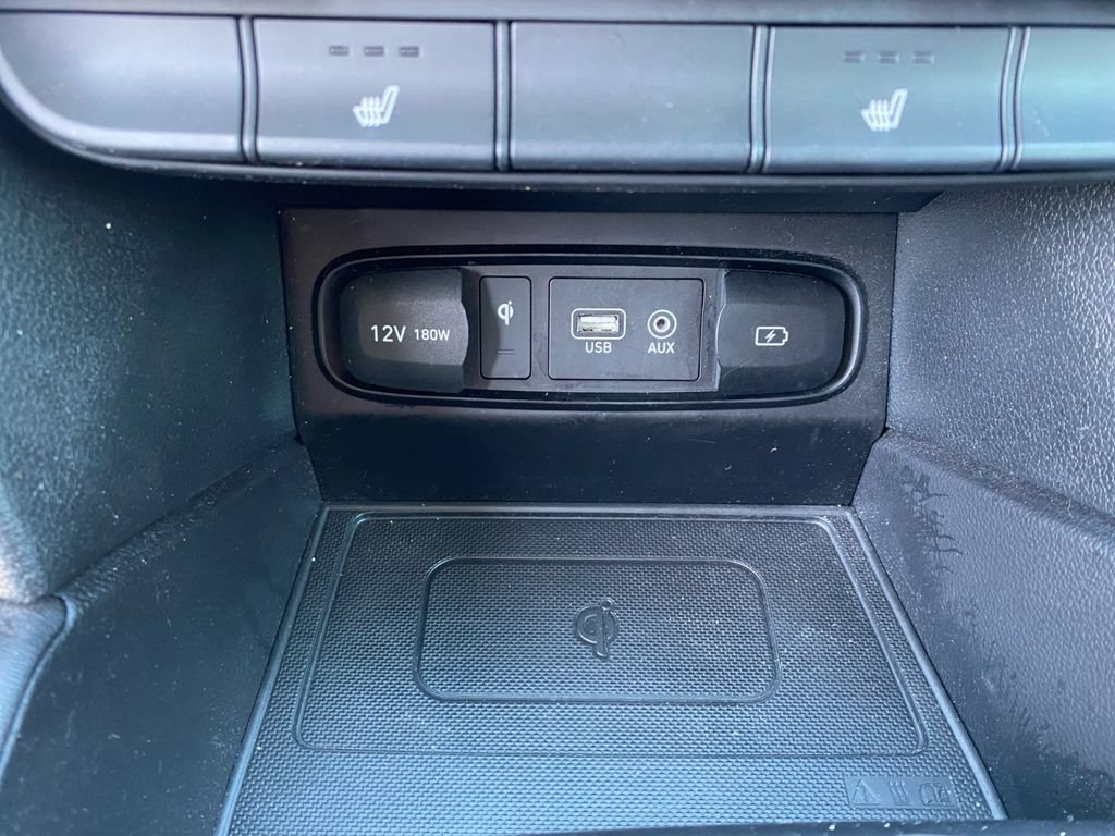 Used 2020 Hyundai Santa Fe SEL w/ Convenience Package FWD image 18