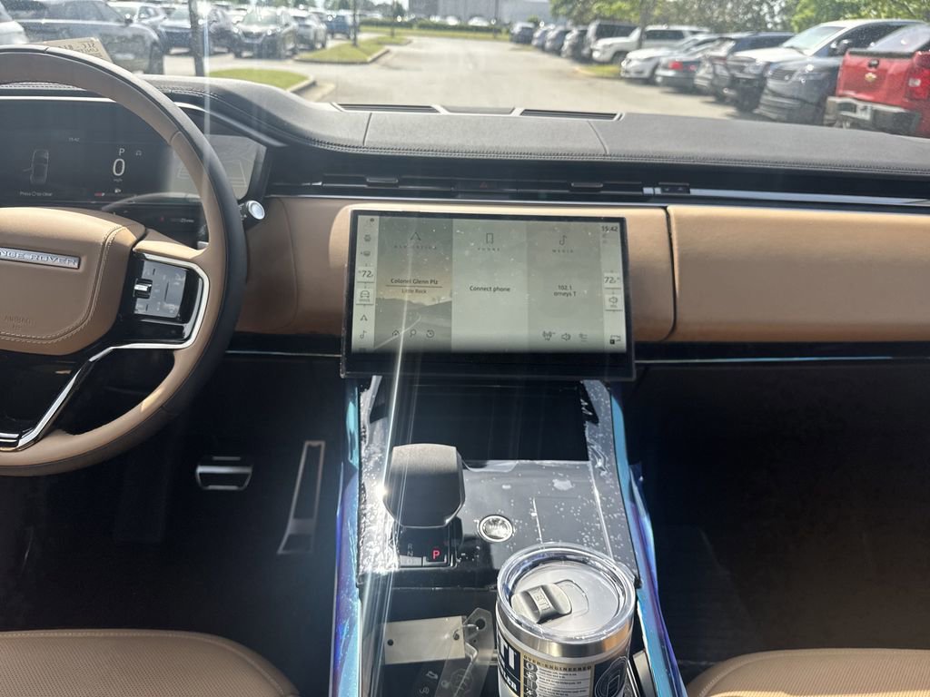 New 2025 Land Rover Range Rover Sport Dynamic SE image 15