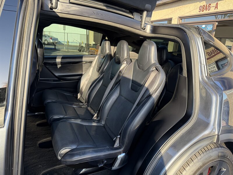 Used 2016 Tesla Model X P90D AWD/4WD image 11