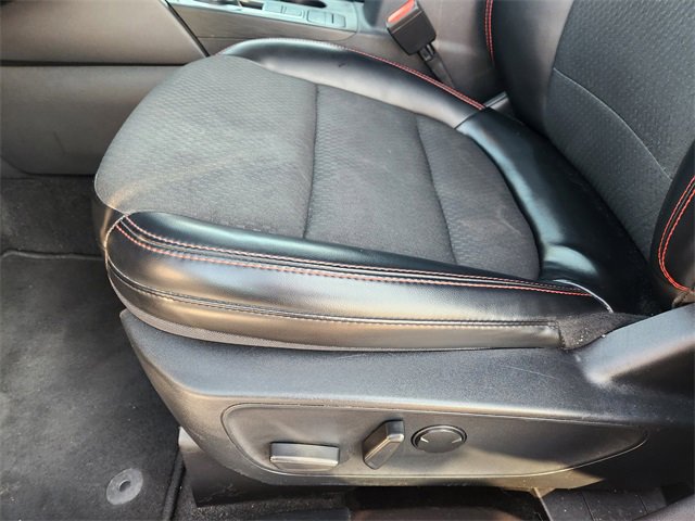 Used 2024 Ford Escape ST-Line image 25