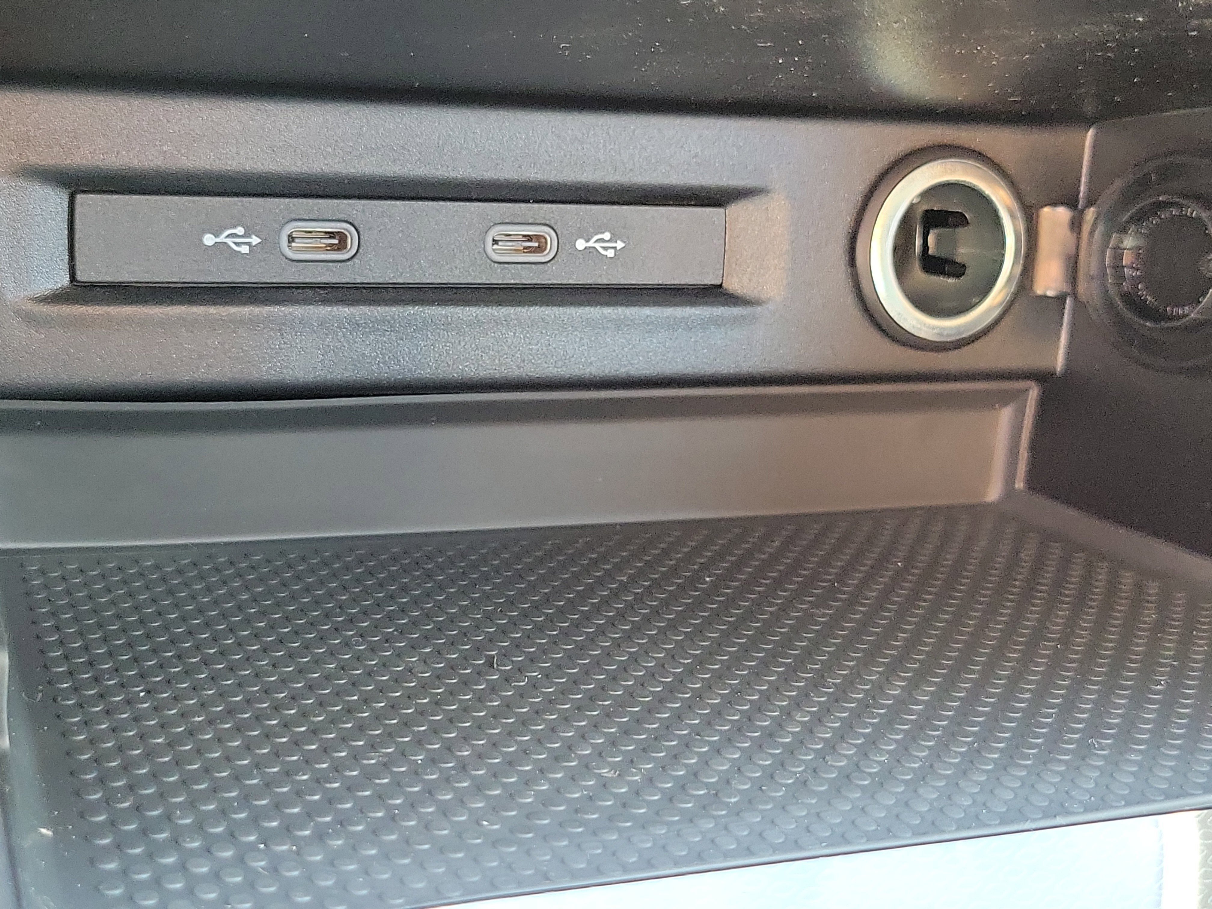 New 2026 Volkswagen Taos S FWD image 29