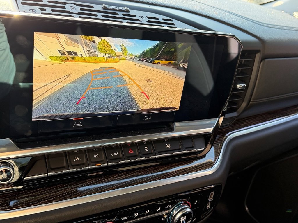 Used 2022 GMC Sierra 1500 Elevation RWD image 14