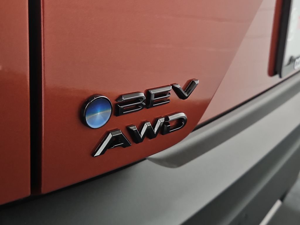 New 2026 Toyota C-HR AWD/4WD image 7