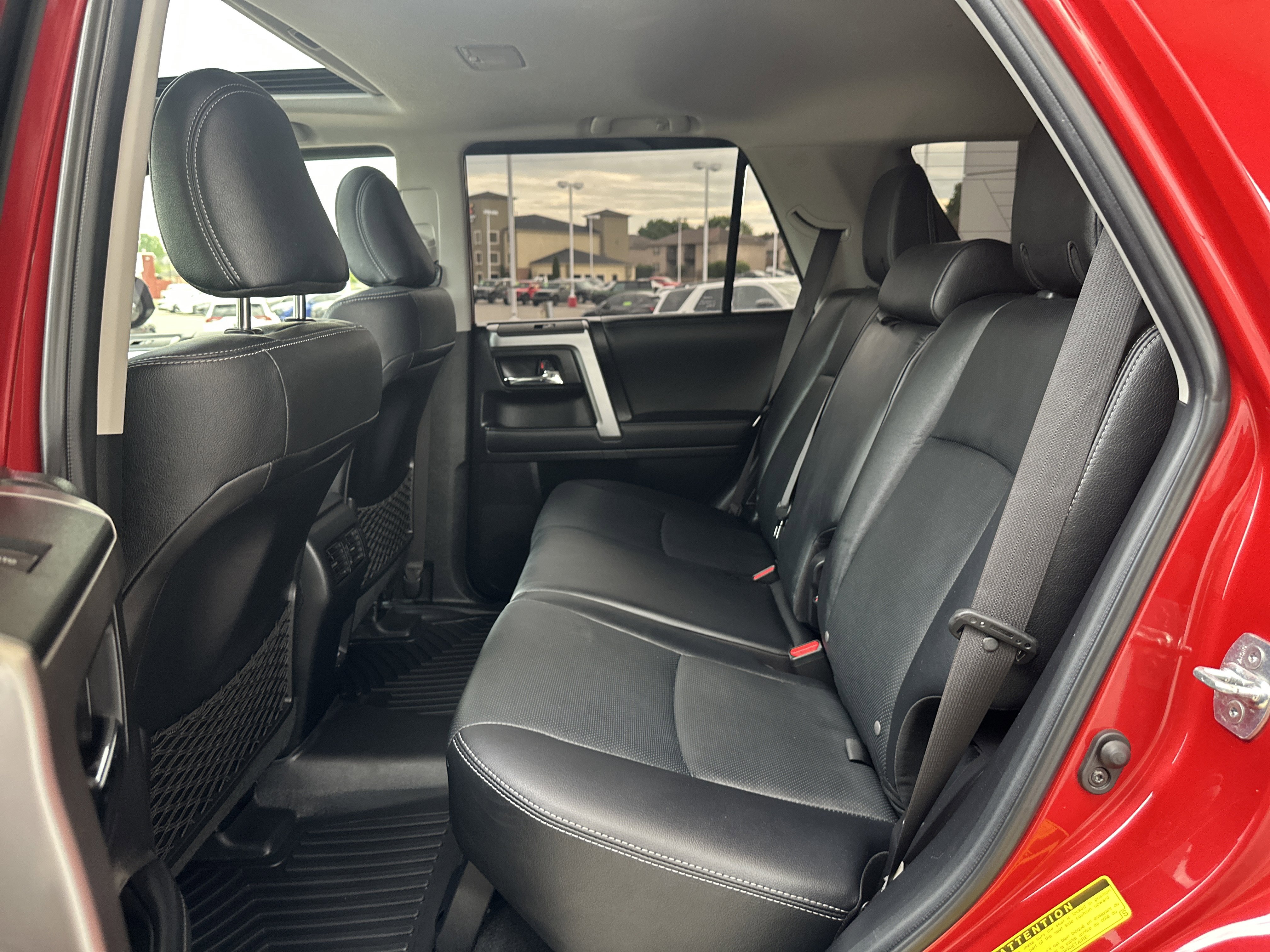 Used 2023 Toyota 4Runner Limited AWD/4WD image 23