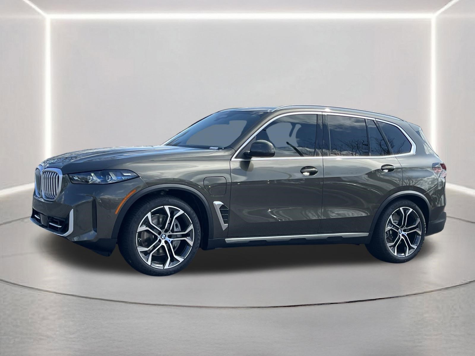 New 2026 BMW X5 xDrive50e AWD/4WD image 23