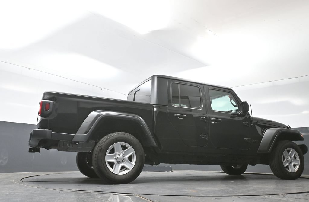 Used 2023 Jeep Gladiator Sport AWD/4WD image 48