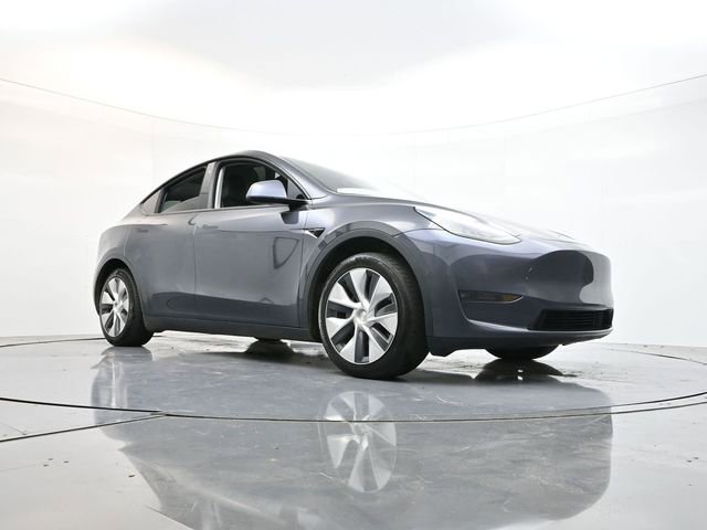 Used 2021 Tesla Model Y Long Range image 25