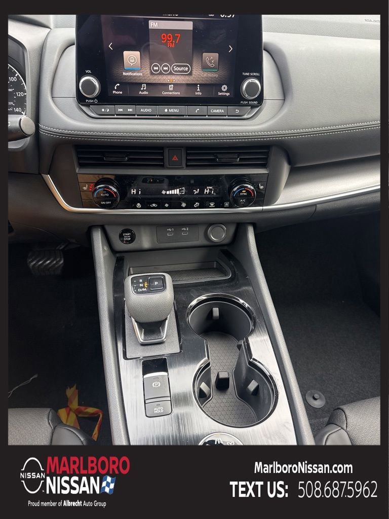 New 2026 Nissan Rogue SV image 28