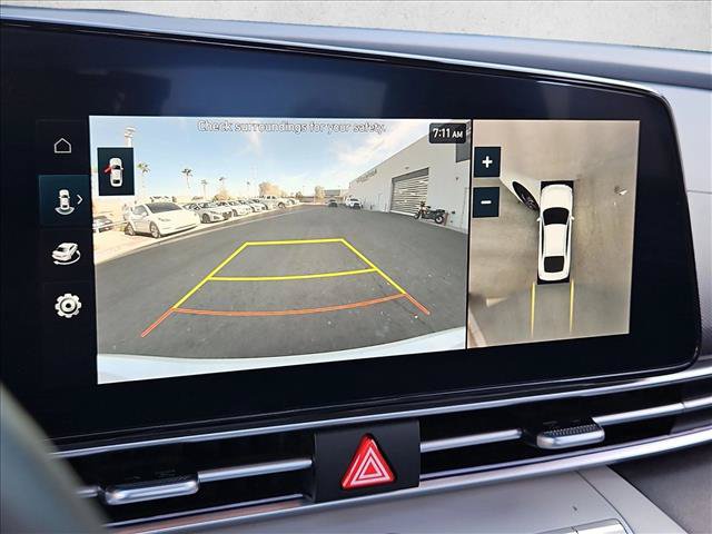 Used 2024 Hyundai Elantra Limited FWD image 14