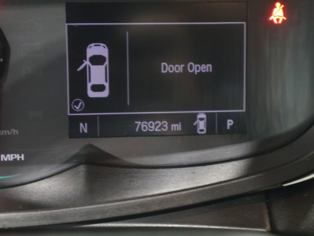 Used 2017 Chevrolet Trax LS image 34