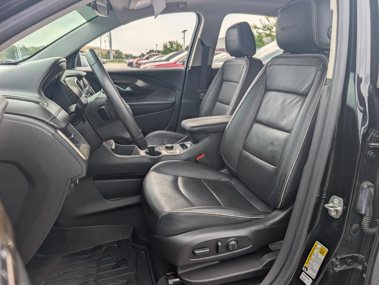 Used 2018 GMC Terrain Denali w/ Advanced Safety Package AWD/4WD image 24
