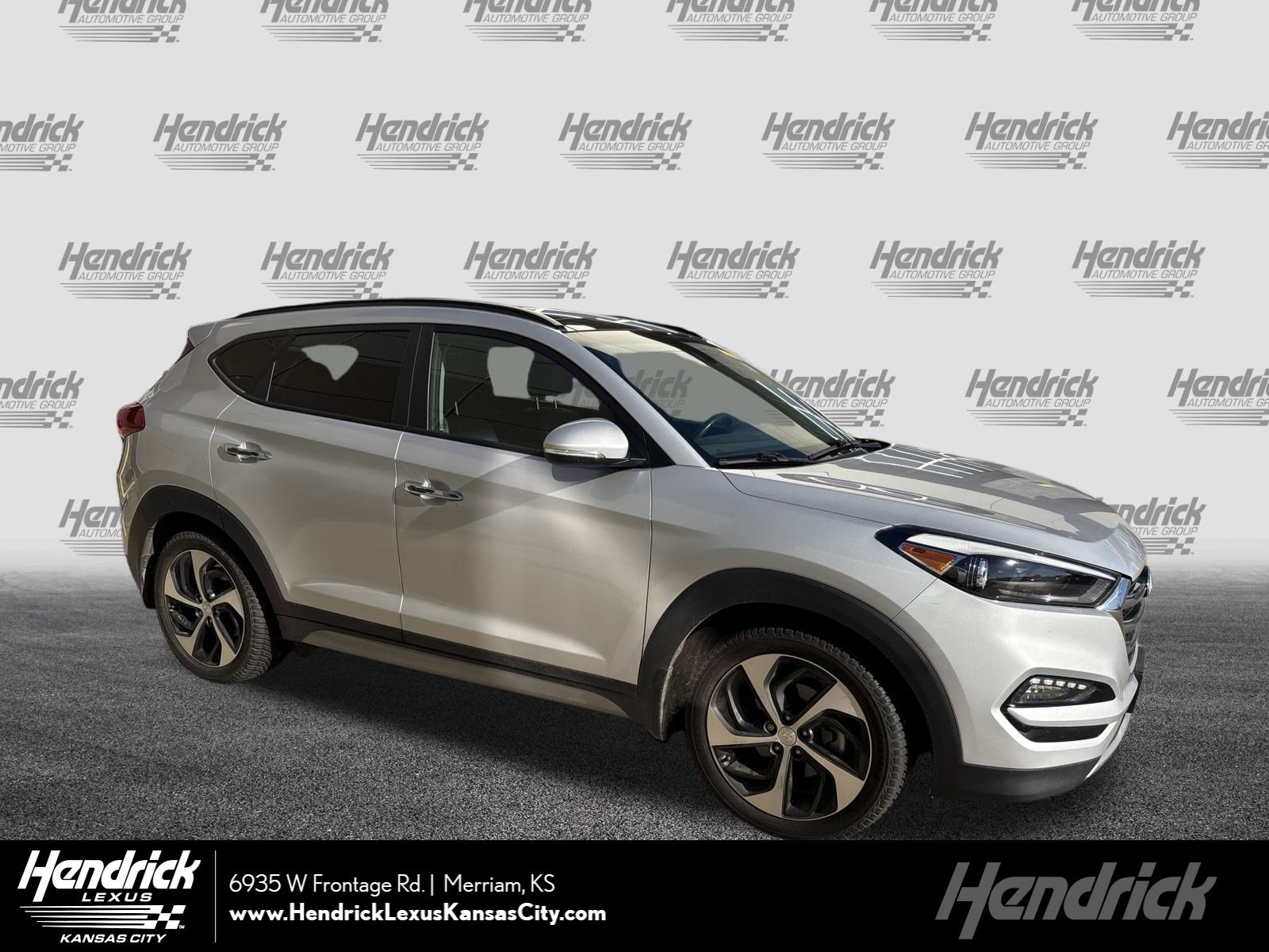 Used 2017 Hyundai Tucson Limited w/ Limited Ultimate Package 03