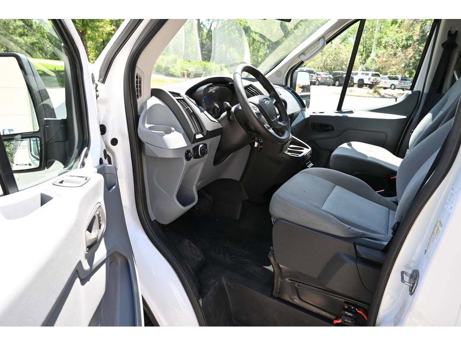 Used 2019 Ford Transit 150 XL image 13