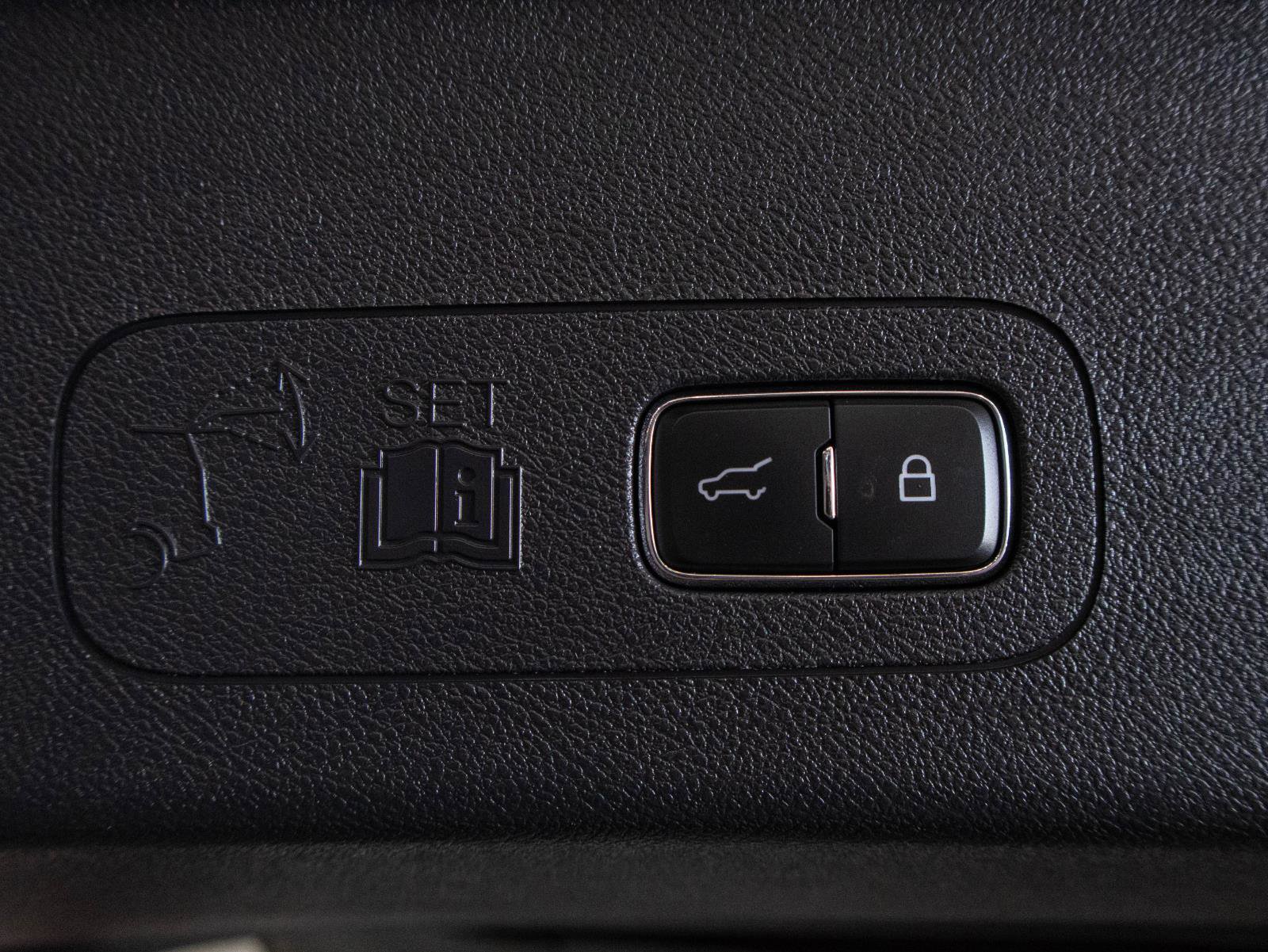 Used 2025 Lincoln Aviator Reserve w/ Equipment Group 201A image 26