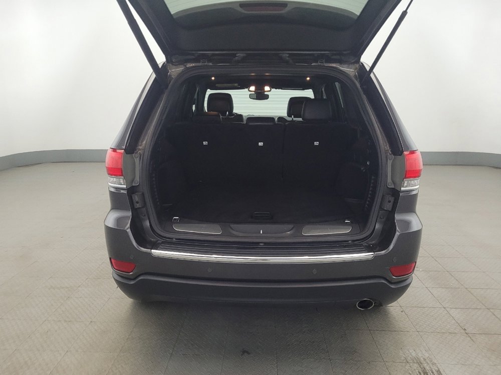 Used 2018 Jeep Grand Cherokee Limited AWD/4WD image 29