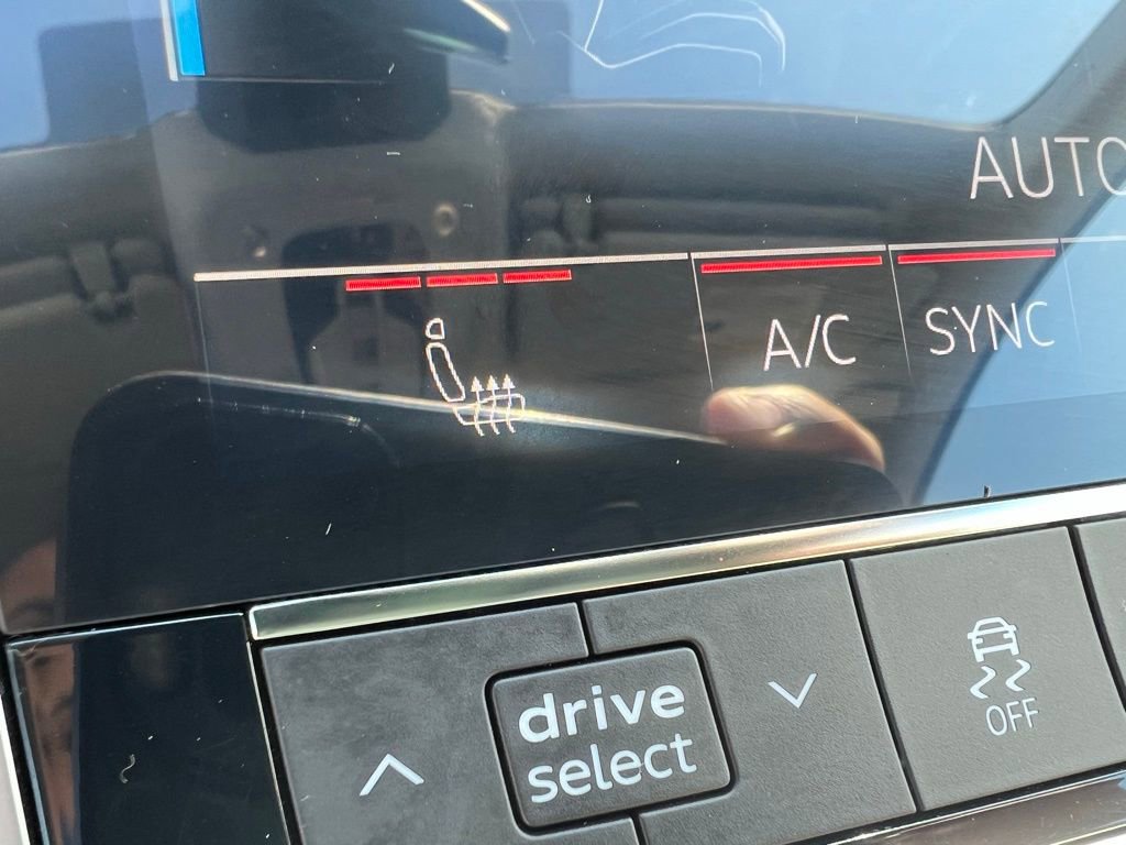 Used 2023 Audi Q7 3.0T Premium image 38