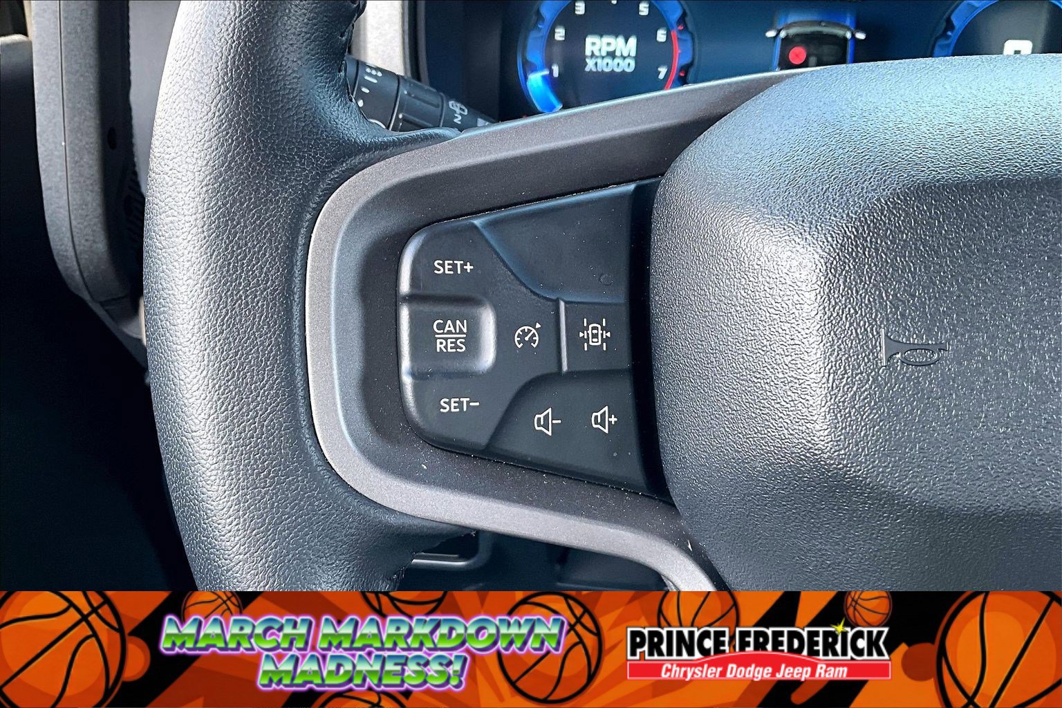 Used 2025 Ford Bronco Big Bend image 15