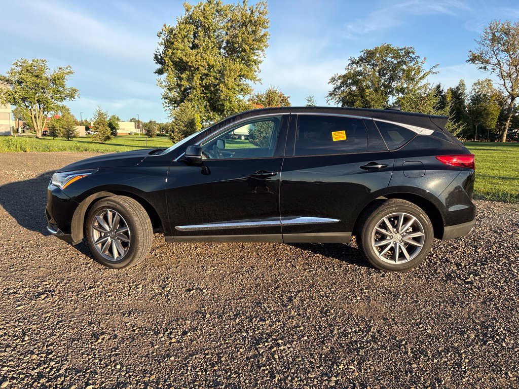Used 2024 Acura RDX w/ Technology Package AWD/4WD image 7