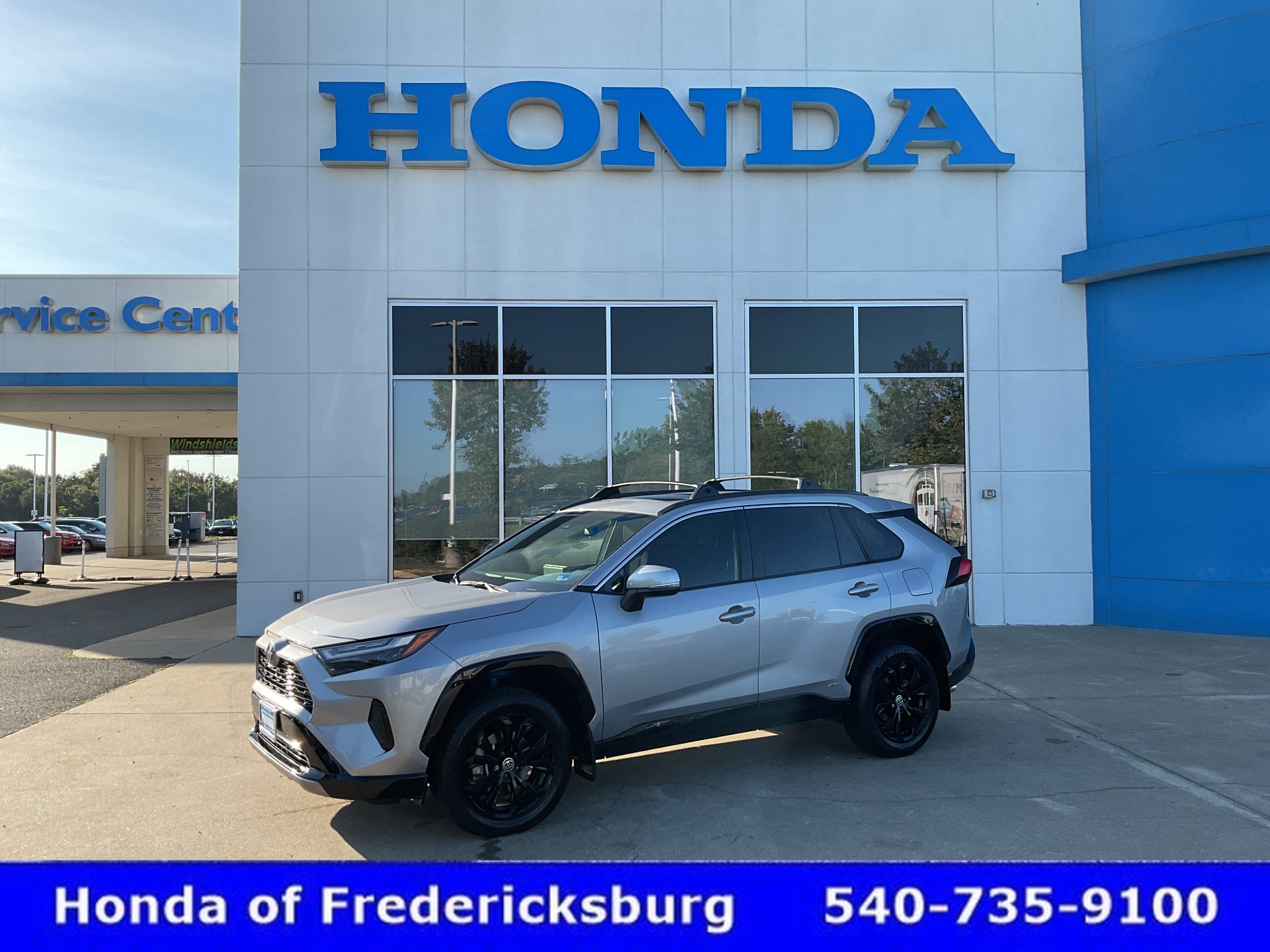 Used 2023 Toyota RAV4 SE w/ Convenience Package