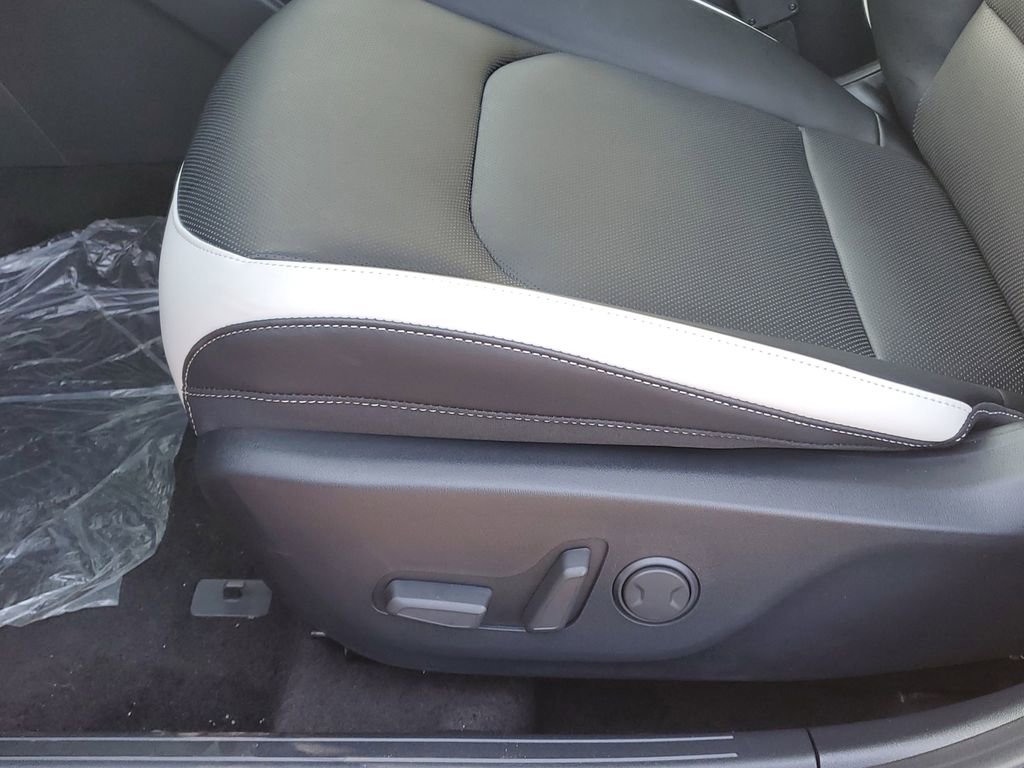 New 2026 Kia K4 GT-Line Turbo image 13