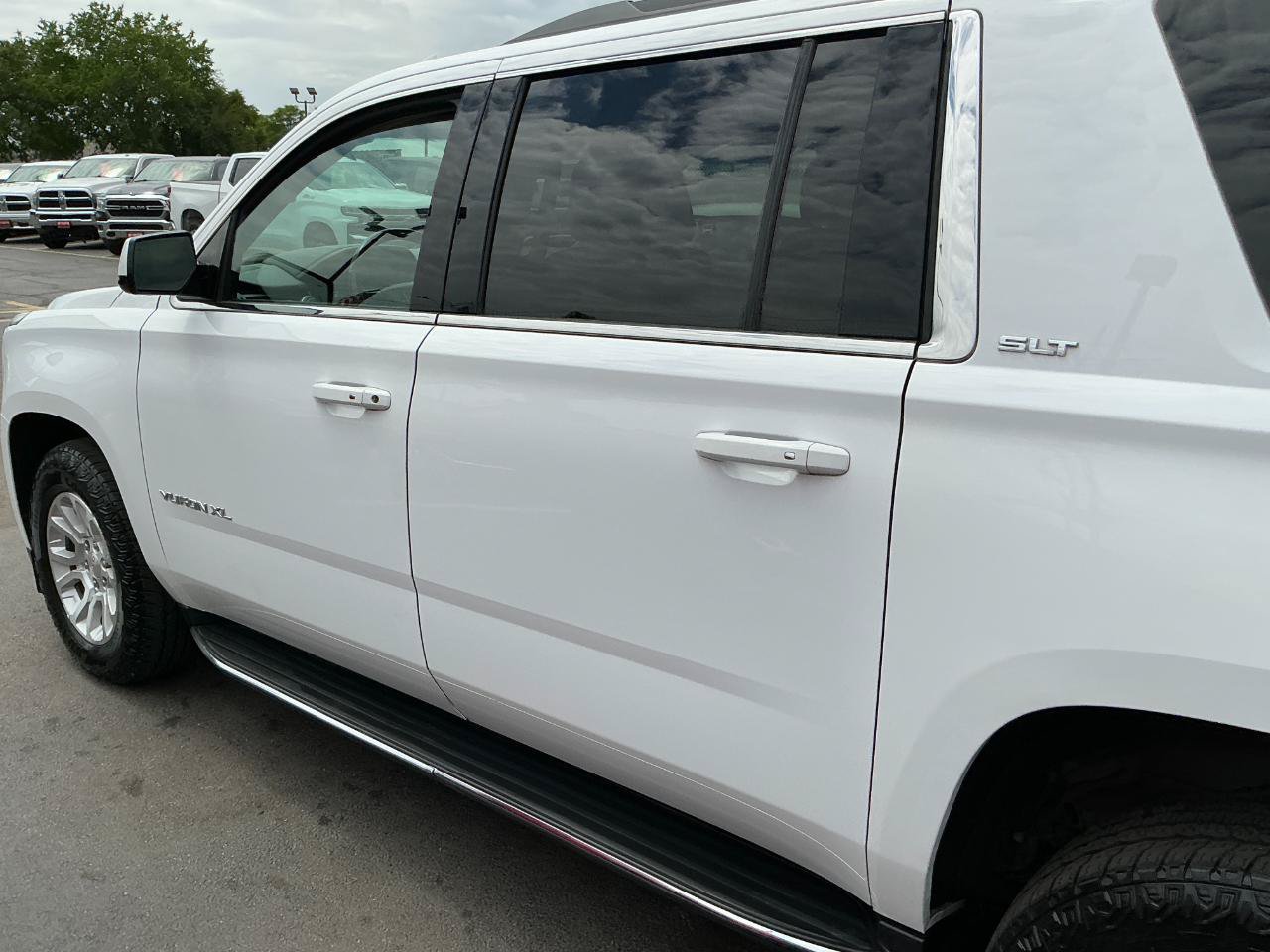 Used 2019 GMC Yukon XL SLT AWD/4WD image 33